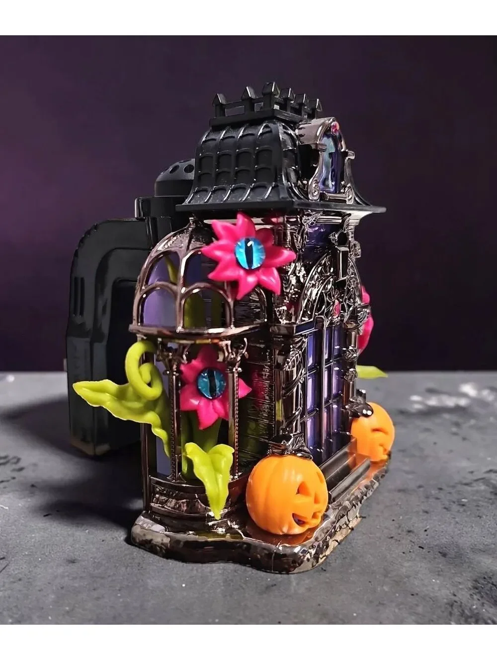 Bath & Body Works Wallflowers Halloween Haunted House Plug‑In – Clean, Tested